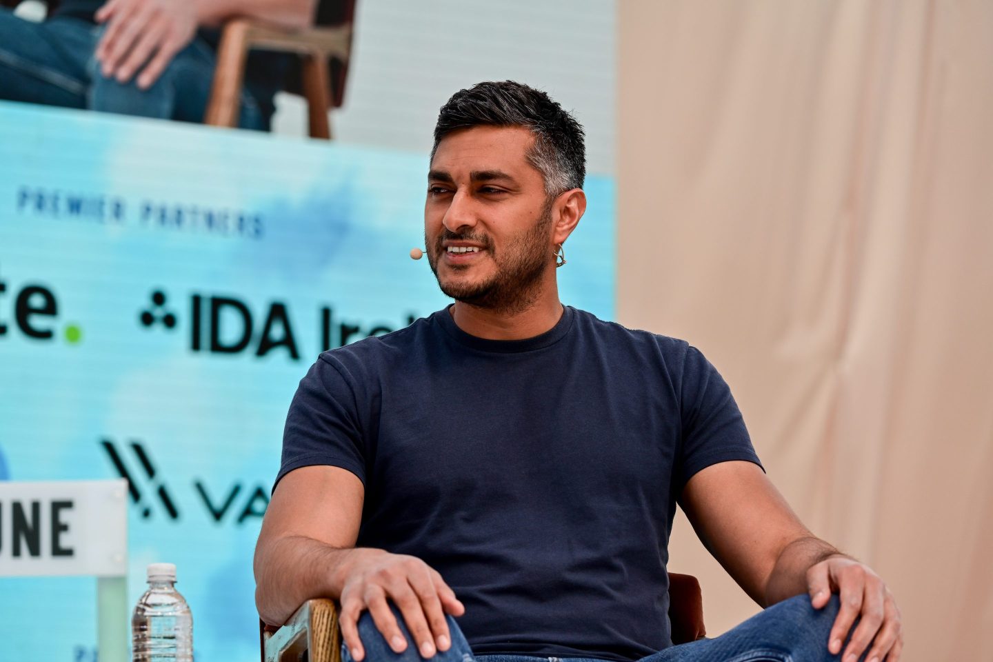 043
FORTUNE BRAINSTORM TECH 2025
September 9th, 2025
Park City, Utah, USA
3:05– 3:30 PM
IN CRYPTO WE TRUST
The U.S. government’s sudden adoption of pro-crypto policies has led to a surge of investment as the industry bets on a massive embrace by both consumers and institutions. Can crypto live up to the hype? We gather the CEOs of two of the sector’s oldest and most respected firms to discuss.
Arjun Sethi, Co-Chief Executive Officer, Kraken
Barry Silbert, Founder and CEO, Digital Currency Group (DCG)
Moderator: Jeff John Roberts, Finance and Crypto Editor, Fortune
Photograph by Maeve Reiss/Fortune