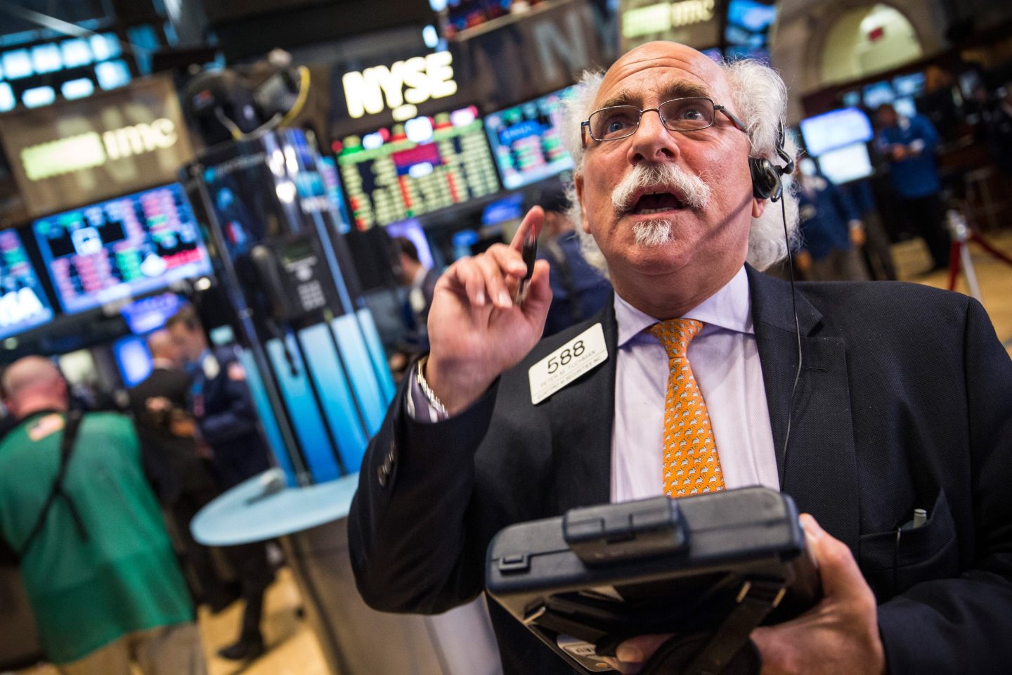 Peter Tuchman trading on the floor of the New York Stock Exchange